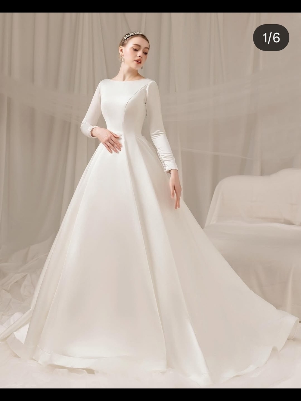 Elegant Long-Sleeve White Bridal Ball Gown Wedding Dress